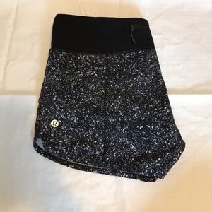 Black speckled lulu shorts